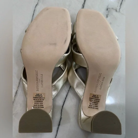Banana Republic Metallic Heels - size 10 - Picture 7 of 8